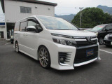 ヴォクシー 2.0 ZS 