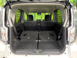 普段のお買い物や通勤、送迎等に十分な荷室スペースを確保しております。セカンドシートを倒すと、大きな荷物の積載も可能です♪
