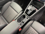 気になる車はすぐにお問い合わせください!画面右側の0066から始まる無料ダイヤルからお問い合わせ下さい!専門スタッフがお車のご質問にお答えいたします!