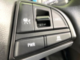 【アダプティブクルーズコントロール】高速道路での長距離走行が楽に!!自動で速度を保つクルーズコントロールが、衝突軽減システムと連携し、前方の車両を感知して車間を保つように速度調節してくれます!!