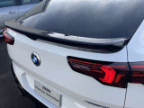 さらに、全国の正規ディーラーにて、対応可能な認定中古車保証付となります。アフターメンテナンスもお近くの正規ディーラーにて可能となりますので、ご安心してお選びいただけます。