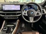 X6  M60i xドライブ 4WD