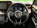 【ステアリングスイッチ】運転中、前方から目線をそらすことなく、オーディオ等の操作が可能な便利機能!安心&快適なドライブを演出してくれます♪