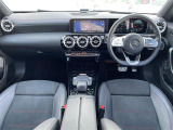 CLAシューティングブレーク CLA200d AMGライン ワンオーナー 修復歴無し