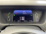 【スピードメーター】メーターがシンプルで見やすく運転しやすいですね!