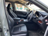 運転席はご覧の通り。