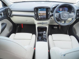 XC40 ウルトラ B4 AWD 4WD