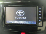 フルセグテレビ・CD・DVDもお楽しみいただけるトヨタ純正ナビゲーション(NSZT-W68T)付きです。 (T-Connectナビ機能ご利用には別途申込事務手数料が必要になります。)