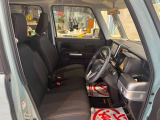 運転者にとっては日々使用することとなる運転席です。運転席が快適だと運転に集中することができますね。
