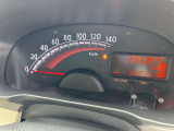 整備スタッフは国家資格を持つプロの整備士です。車検の受入/中間/完成検査と保安基準発行のすべても自社で行います。