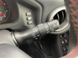 【オートライト(AUTO)】外の明るさをシステムが感知して、自動でヘッドライトが点灯します!ヘッドライトをつけ忘れを防ぐ便利機能です。