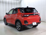 コンパクトカーは荷物も積めて小回りもききます!街乗りには便利なお車です!