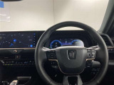 運転する空間としても、くつろぎの空間としてもベストなインテリア。
