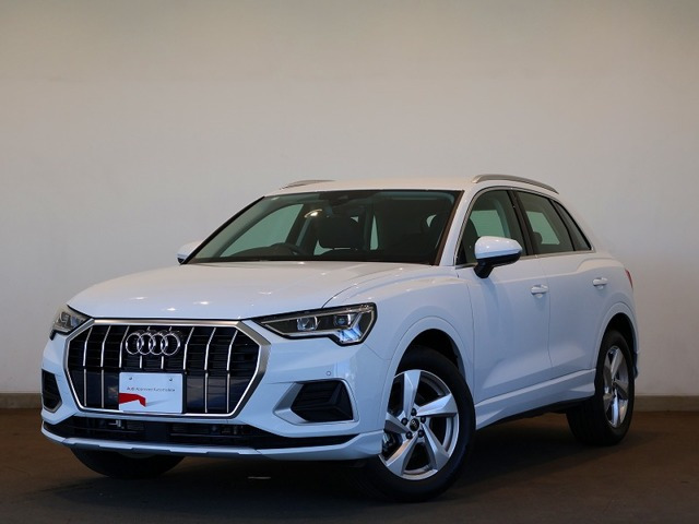 Q3 35 TFSI アドバンスド 