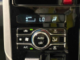 AUTOエアコンを装備しています♪室内の温度を設定するとセンサーが室温を感知して、温度、風量を自動的にコントロ-ルして快適な空間を作ってくれます!