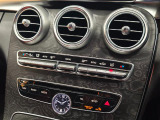 メンテナンスパックはご購入時だけのお得な点検・整備パック(有償)。点検コースと車検コースがございます。詳しくは店舗コーディネーターまでお問い合わせ下さい。