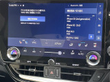 【Bluetooth】ナビゲーションと携帯電話/スマートフォンをBluetooth接続することができます。接続するとハンズフリーで使用することができるので、とても便利です!
