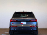 Audi Q7 50 TDI quattro S line/HDマトリクスLEDヘッドライト/アルミホイール 6Yスポークデザイン ブラック 9.5Jx21 /ダーク Audi rings &ブラックスタイリング