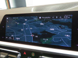 BMW iDriveナビゲーションシステム。ワイドで視認性に優れたスクリーン。