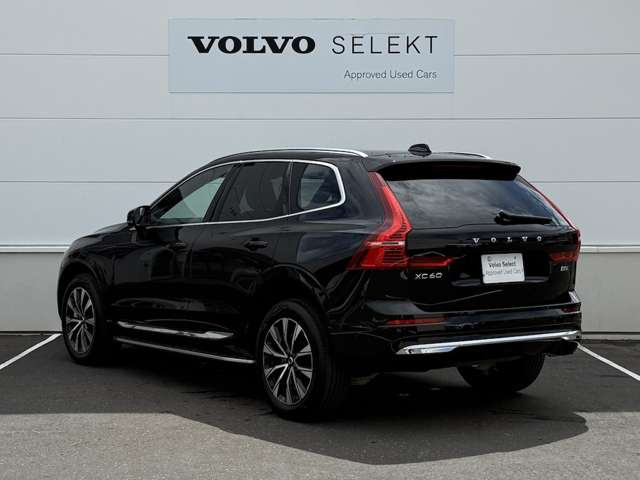 ボルボ XC60 ウルトラ B5 AWD 4WD の中古車詳細 (5,000km, オニキス