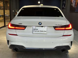 サービスにはドイツ本国と同様に教育と訓練を受け、BMWを知り尽くした「マイスターメカニック」が数多く在籍しております。納車前点検整備で、お客様に安心と安全をお届けいたします。