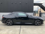 ご納車後も全国約200拠店のBMW正規ディーラーサービス工場にて保証対応いたします。お近くのBMW正規ディーラーをご案内の上、アフターメンテナンスをお受け頂けますので、安心してお乗りいただけます!!