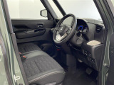 気になる車はすぐにお問い合わせください!画面右側の0066から始まる無料ダイヤルからお問い合わせ下さい!専門スタッフがお車のご質問にお答えいたします!