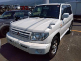 パジェロイオ 1.8 ZR 4WD 