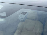 ◆純正ドライブレコーダー/本来オプションの装備ですが、この車なら最初から付属します。万が一の時にも心強い!