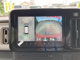 全方位カメラで車庫入れ楽々☆