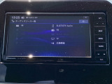 ドライブの必需品。見やすい・使いやすいメモリーナビを搭載。お持ちのスマートフォンと連携して、ナビやBluetoothでの音楽再生が可能です。デザインはもちろん、操作性も良好です。