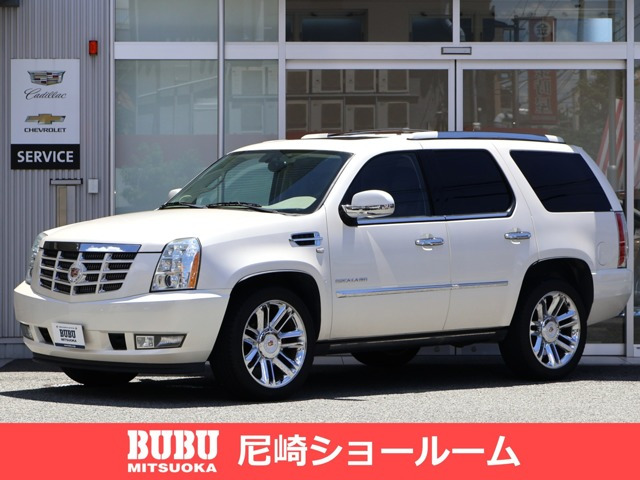 エスカレード プラチナム 4WD AWD
