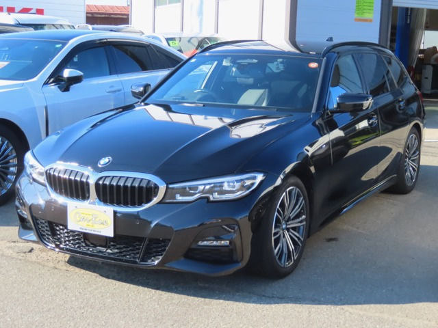 3シリーズツーリング 320d xドライブ Mスポーツ  4WD 