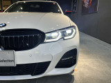 また、BMW正規認定中古車は、エマージェンシーサービスが自動付帯。24時間365日、皆様のカーライフをサポート致します。確かな安心のうえで、「駆けぬける歓び」をご堪能ください。