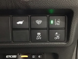 ホンダが推し進める総合先進安全装備のセンシング搭載! 衝突や斜線はみだしなどの危険が予測される時、センサーが警告。ヒューマンエラーを高度先進技術が補完してくれます。