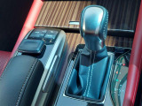 気になる車はすぐにお問い合わせください!画面右側の0066から始まる無料ダイヤルからお問い合わせ下さい!専門スタッフがお車のご質問にお答えいたします!