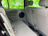 運転席後列シート