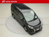 両側パワースライドドア付きだから、狭い駐車スペースなどでの乗り降りラクラク♪小さなお子さまのいるご家庭には嬉しい装備です。
