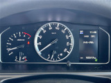 【スピードメーター】メーターがシンプルで見やすく運転しやすいですね。