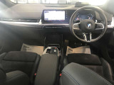 アウトバーンでの走行を見据えたBMWのブレーキシステムはもしもの時にもいち早くマシンを停止してくれます。