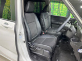 運転席シート廻りは使用感も少なく、良好な状態となっています。丁寧に使われていたことがよくわかりますね。