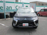 アウトランダーPHEV 2.0 G ナビパッケージ 4WD 