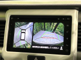 【全方位モニター用カメラ】専用のカメラにより、上から見下ろしたような視点で360度クルマの周囲を確認することができます☆死角部分も確認しやすく、狭い場所での切り返しや駐車もスムーズに行えます。