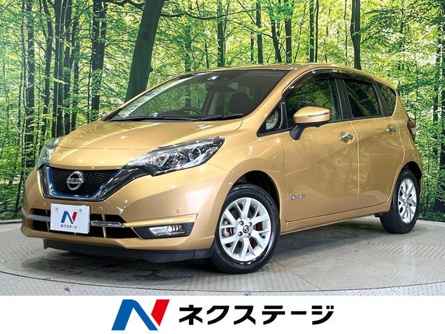 ノート 1.2 e-POWER メダリスト FOUR 4WD 