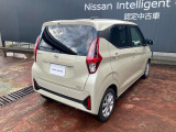 フロントだけでなく、バックソナーも付いてるので駐車時もバッチリ補助してくれます(*^^*)