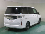 室内が広く、多人数での乗車が可能。積載能力にも優れたクルマです。