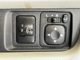 気になる車はすぐにお問い合わせください!画面右側の0066から始まる無料ダイヤルからお問い合わせ下さい!専門スタッフがお車のご質問にお答えいたします!