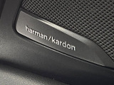 ●harman/kardonサラウンドシステム『原音を忠実に再現し、聴くものに対して臨場感を与え、より愉しく、より高品質なサウンドをお楽しみいただけます。』