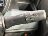 【オートライト】周りの明るさに応じて自動でヘッドライトの点灯・消灯ができる機能です!ライトの付け忘れ・消し忘れなどが無くなり、雨の日や夕方の走行も安心!トンネル通過時も便利ですね♪