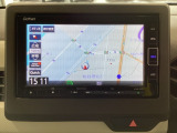 ナビゲーションはフルセグTV、インターナビ対応のGathers純正メモリーナビを搭載しています。Bluetoothオーディオ機能がありますので、スマートフォンなどの音楽も再生できます。